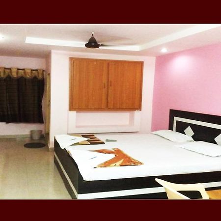 Hotel Upendra Residency Kadapa Zewnętrze zdjęcie